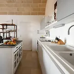 Villa Ella